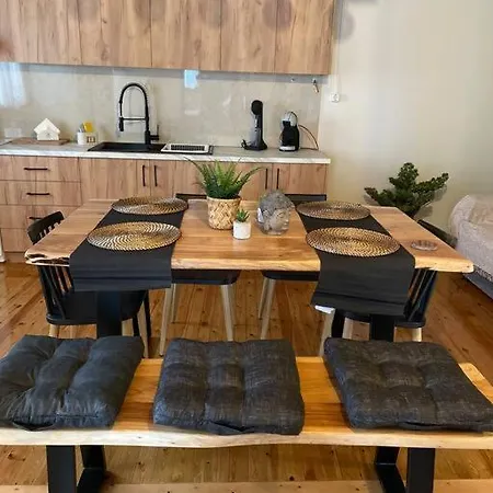 Apartment Politis' Wooden House *