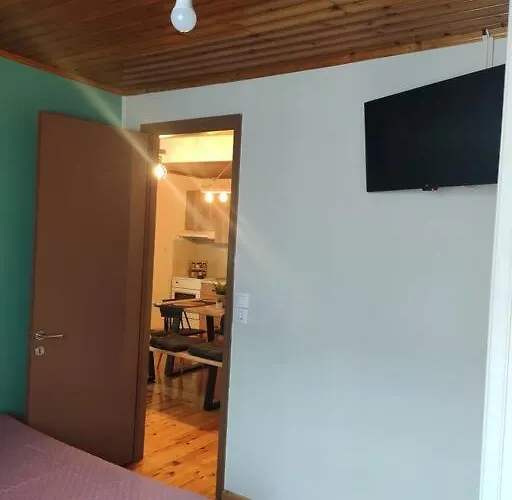 Apartment Politis' Wooden House Vasiliki (Lefkada)