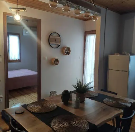 Apartment Politis' Wooden House