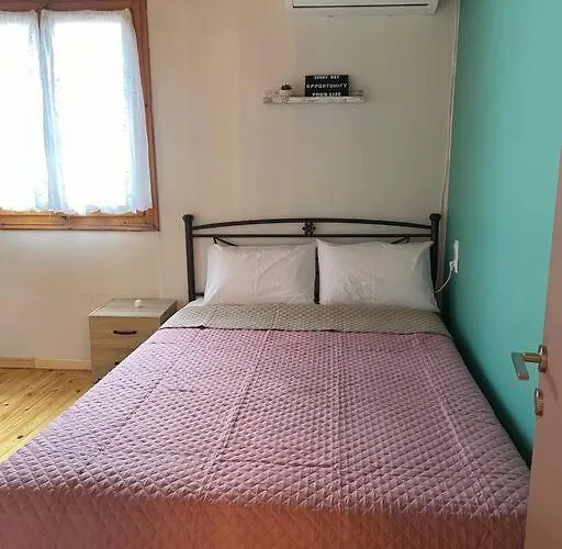 Apartment Politis' Wooden House Vasiliki (Lefkada)